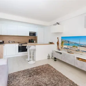 Appartement Carnoles Pres Des Plages, Roquebrune-Cap-Martin